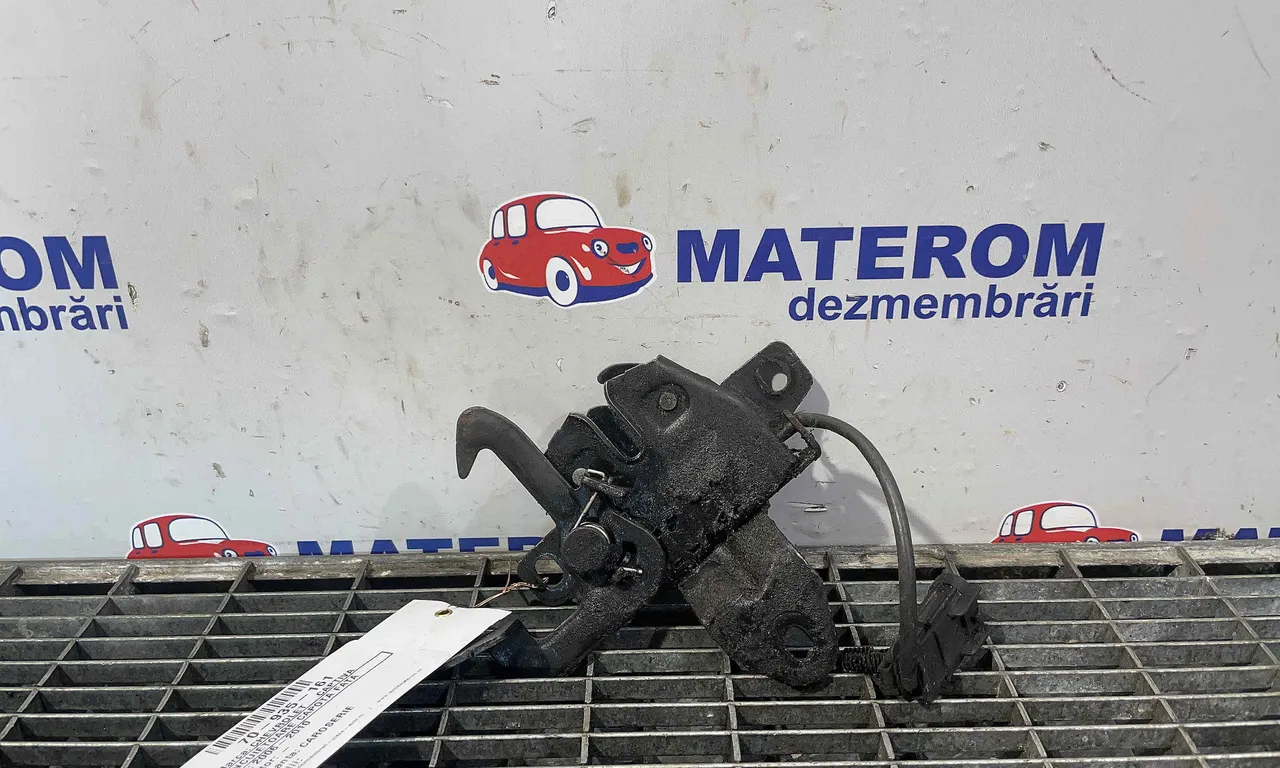 INCUIETOARE CAPOTA FATA CHEVROLET CAPTIVA 2006-2010