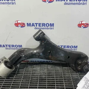 BRAT FATA INFERIOR DREAPTA