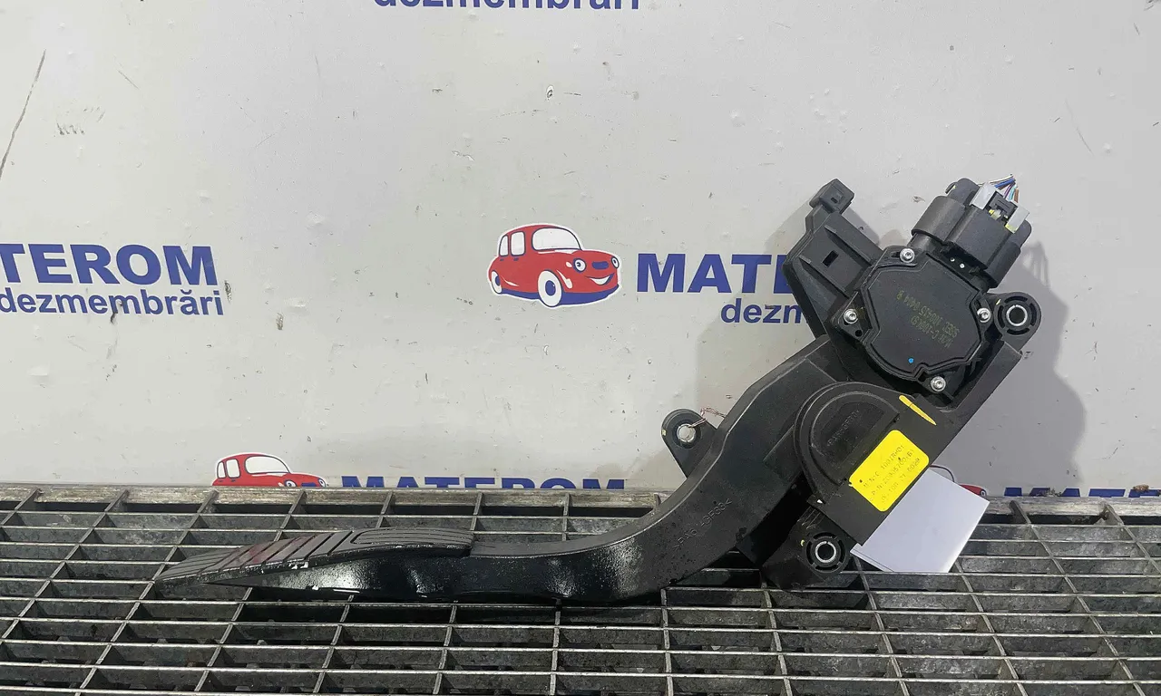 PEDALA ACCELERATIE CHEVROLET CAPTIVA 2006-2010