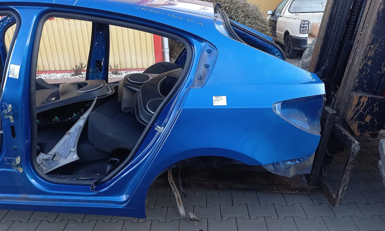 ARIPA SPATE STANGA CHEVROLET CRUZE 2009-2013