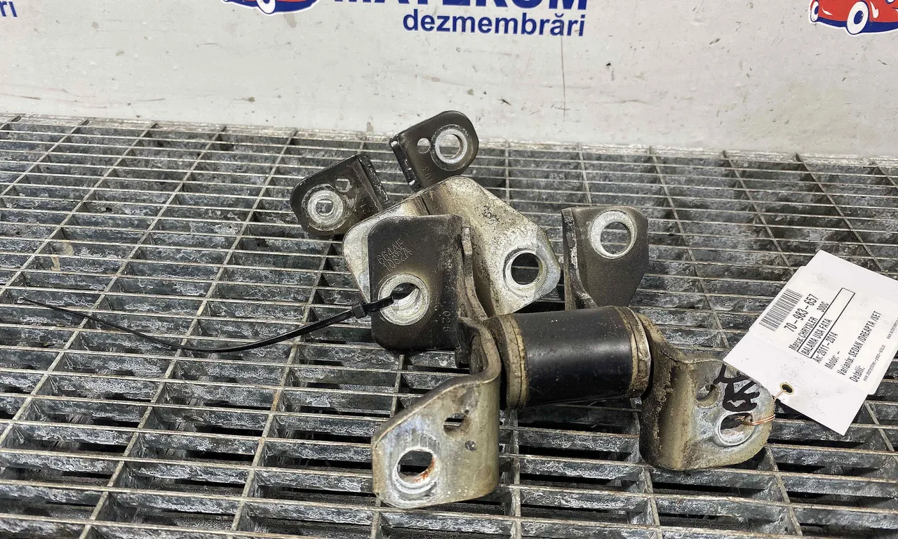 BALAMA USA FATA CHRYSLER 300C 2010-2014