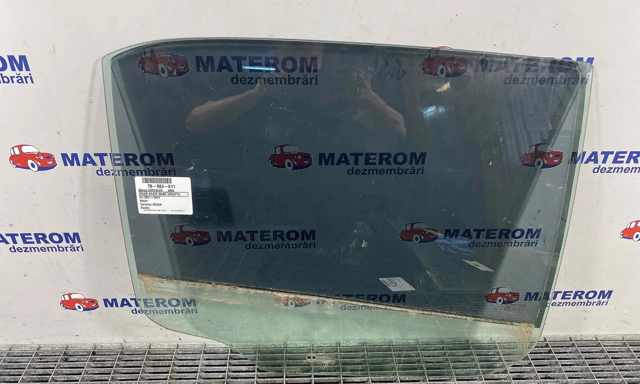 GEAM SPATE MARE DREAPTA CHRYSLER 300C 2010-2014
