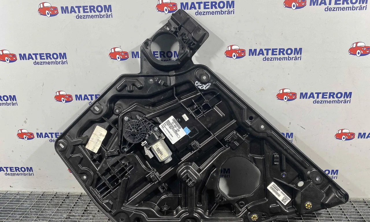 MACARA USA SPATE DREAPTA CHRYSLER 300C 2010-2014