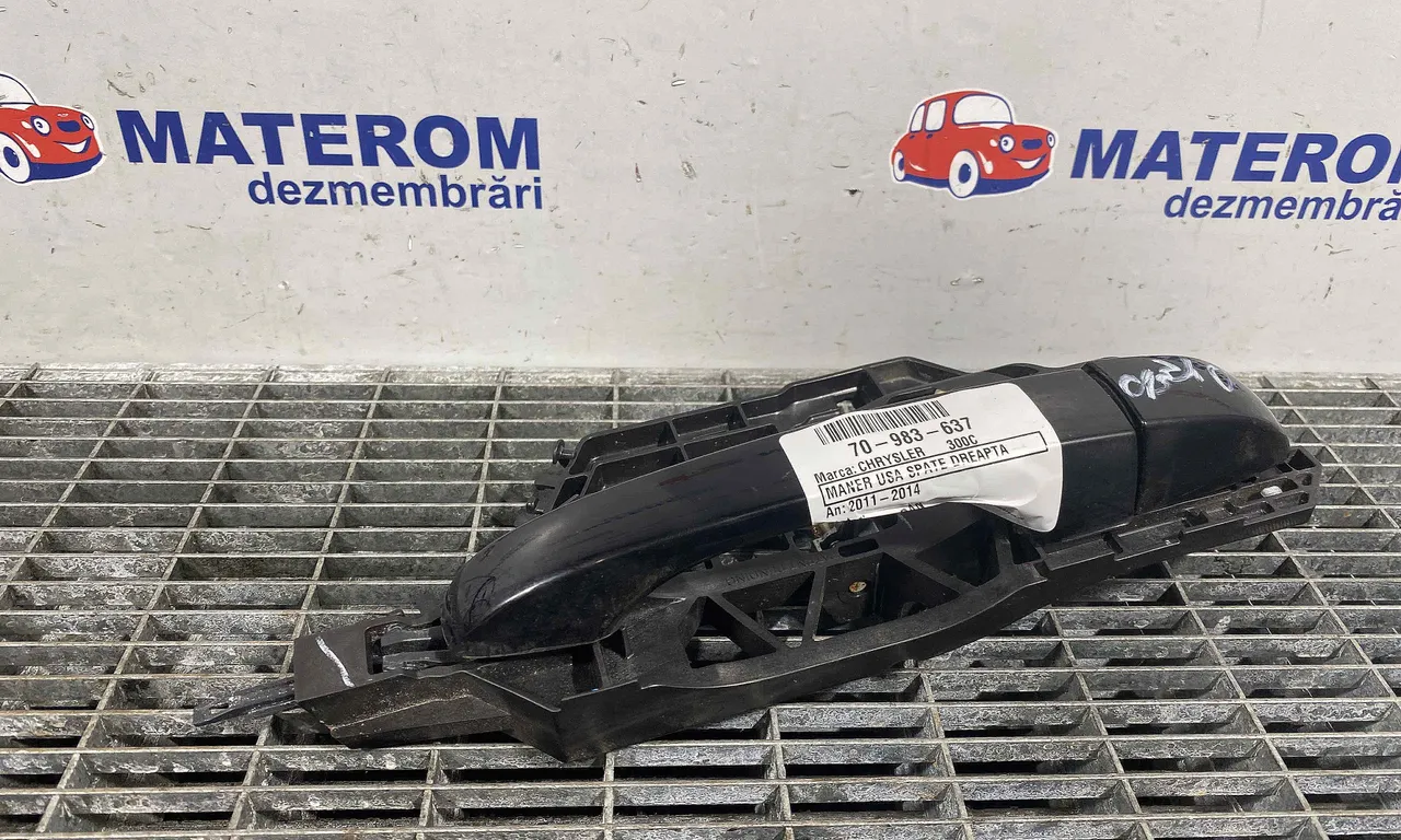 MANER USA SPATE DREAPTA CHRYSLER 300C 2010-2014