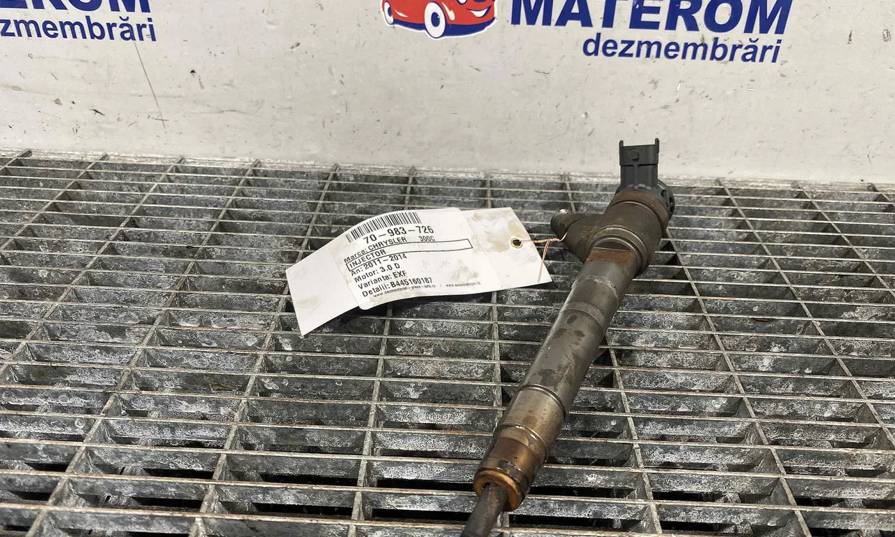 INJECTOR CHRYSLER 300C 2010-2014