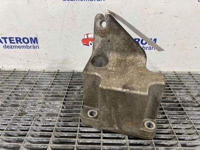 SUPORT MOTOR STANGA CHRYSLER 300C 3.0 CRD 2010-2014 oe 04726019AC, vedere frontata