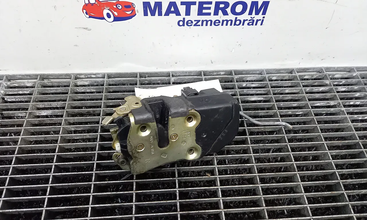 INCUIETOARE USA FATA DREAPTA CHRYSLER PT CRUISER 2000-2010