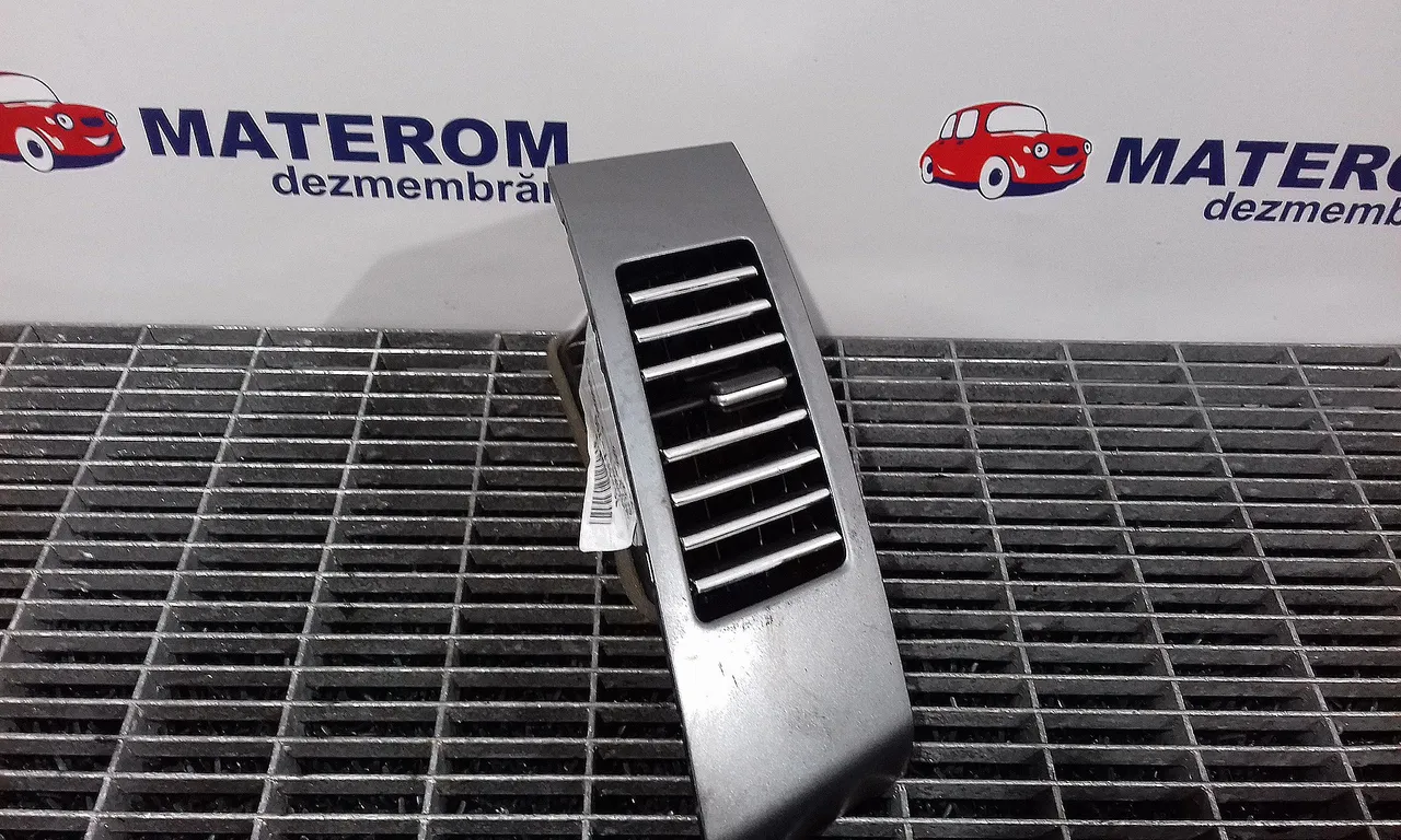 GRILA BORD CITROEN C-CROSSER 2007-2012
