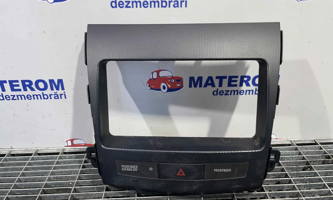 ORNAMENT BORD CITROEN C-CROSSER 2007-2012