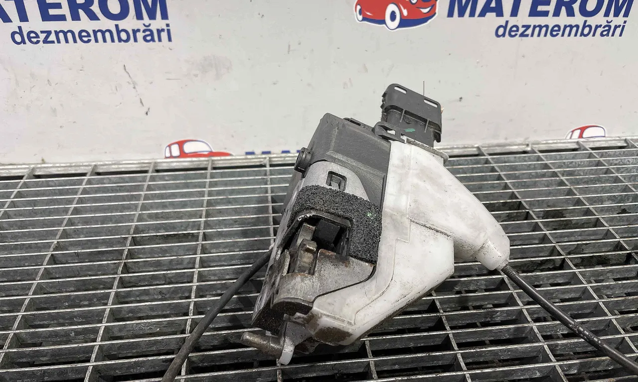 INCUIETOARE USA SPATE DREAPTA CITROEN C3 II 2009-2016