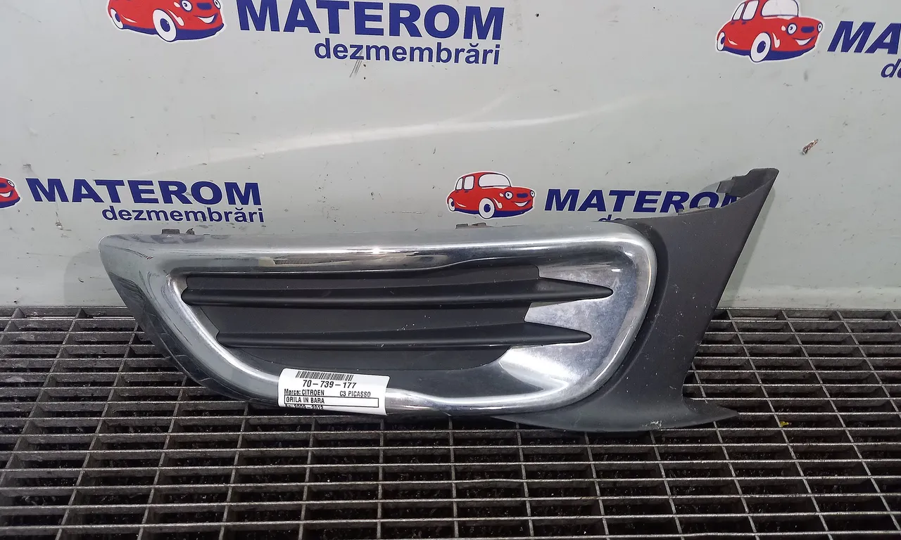 GRILA IN BARA CITROEN C3 PICASSO 2008-2012
