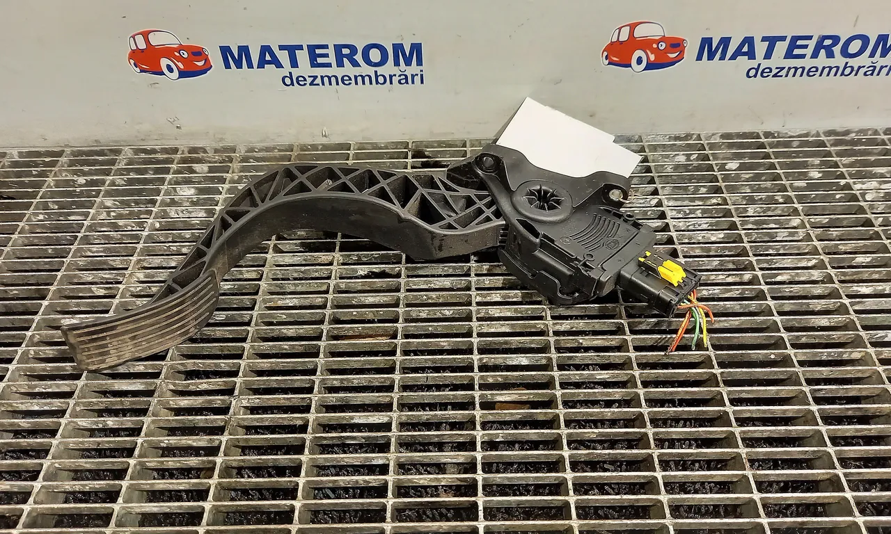 PEDALA ACCELERATIE CITROEN C3 PICASSO 2008-2012