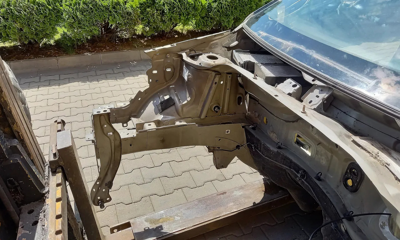 LONJERON DREAPTA CITROEN C4 CACTUS 2014-2017