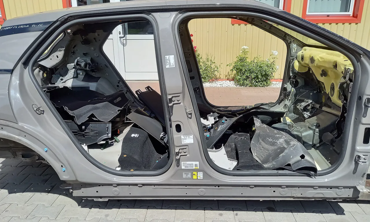 STALP MIJLOC DREAPTA CITROEN C4 CACTUS 2014-2017