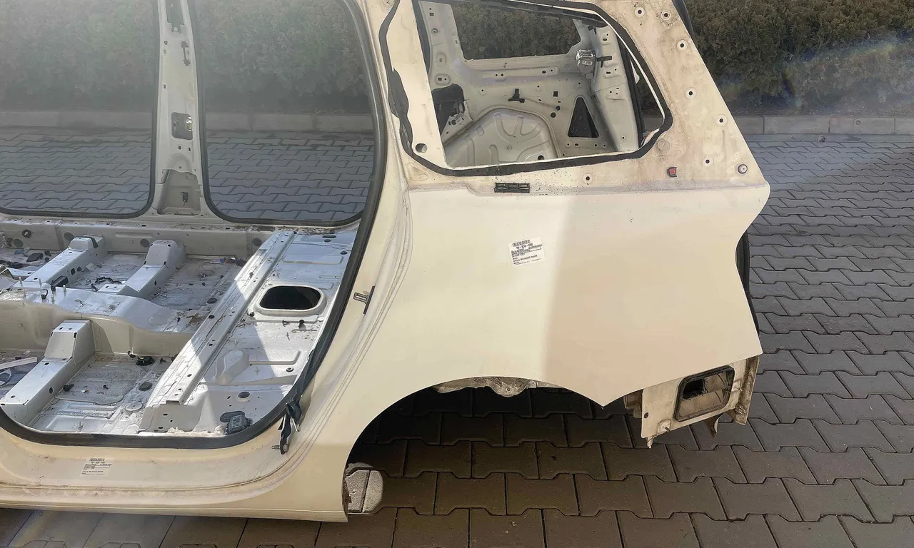 ARIPA SPATE STANGA CITROEN C4 GRAND PICASSO II 2013-2020