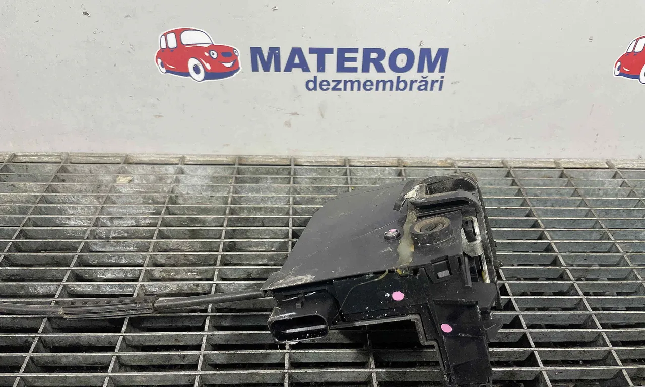 INCUIETOARE USA SPATE DREAPTA CITROEN C4 GRAND PICASSO II 2013-2020
