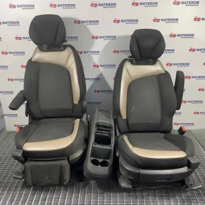 SCAUNE AUTO