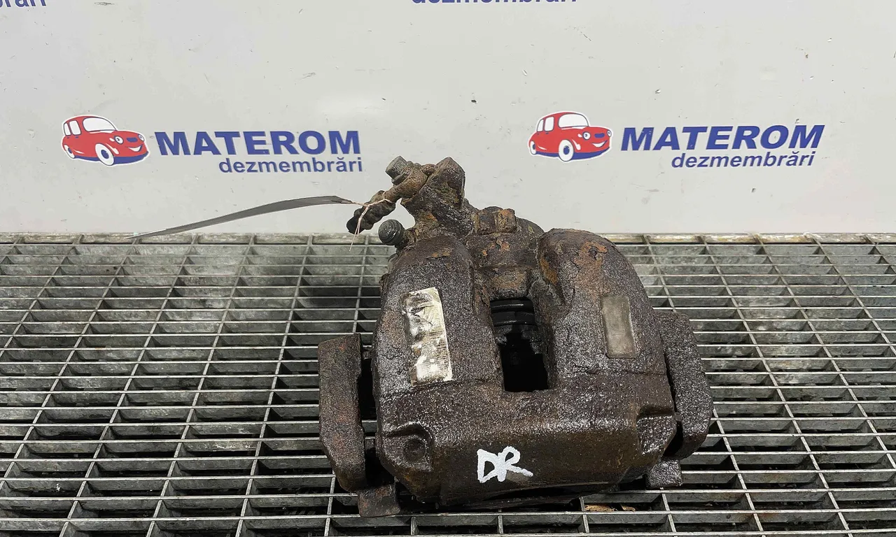ETRIER FATA DREAPTA CITROEN C4 GRAND PICASSO II 2013-2020