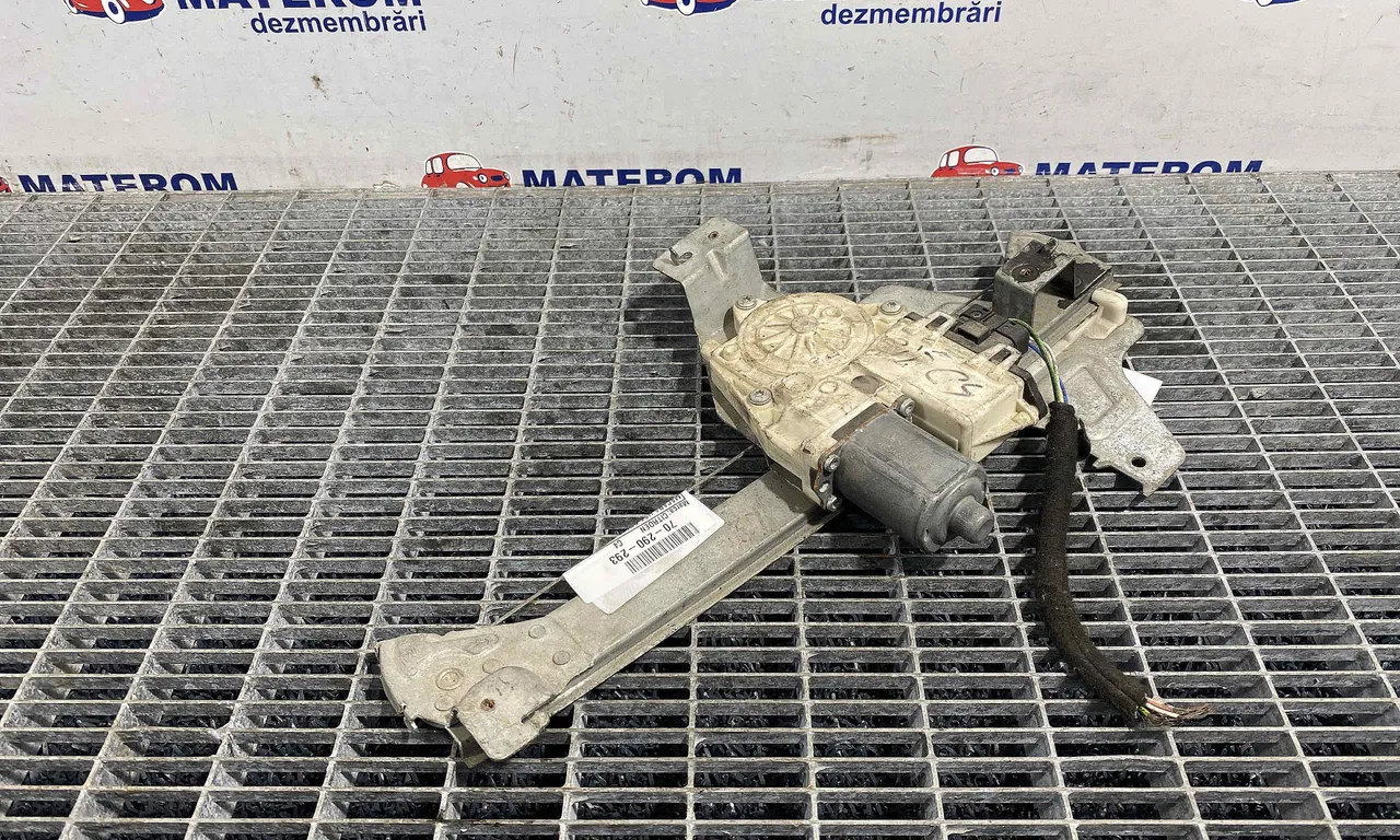 MACARA USA SPATE STANGA CITROEN C4 2004-2013