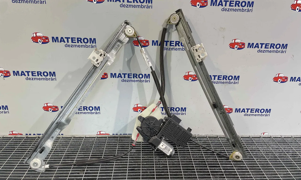 MACARA USA FATA STANGA CITROEN C4 PICASSO I 2006-2015