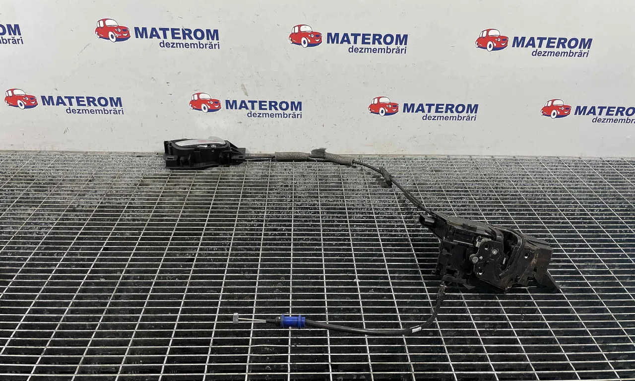 INCUIETOARE USA FATA DREAPTA CITROEN C4 PICASSO II 2013-2018