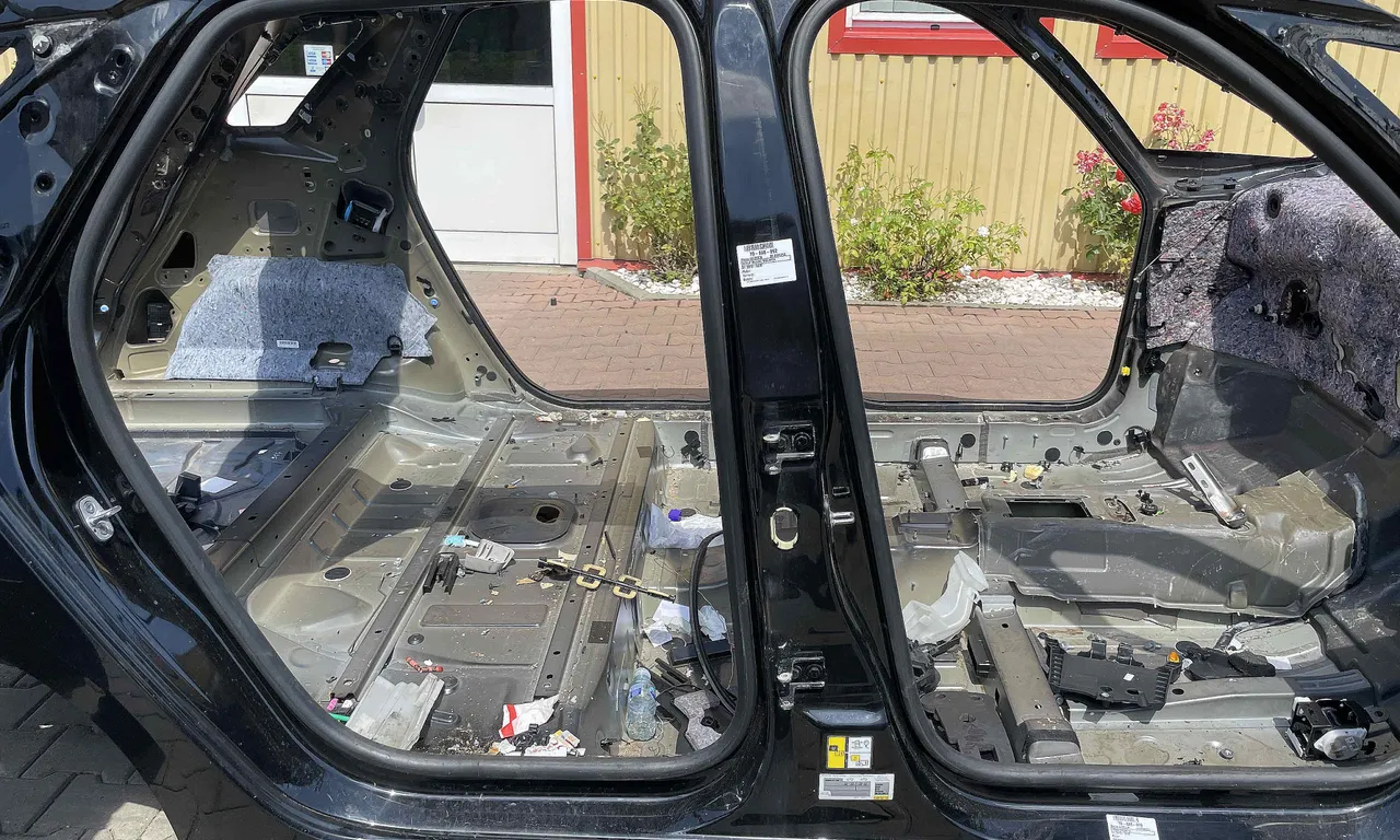 STALP MIJLOC DREAPTA CITROEN C4 PICASSO II 2013-2018