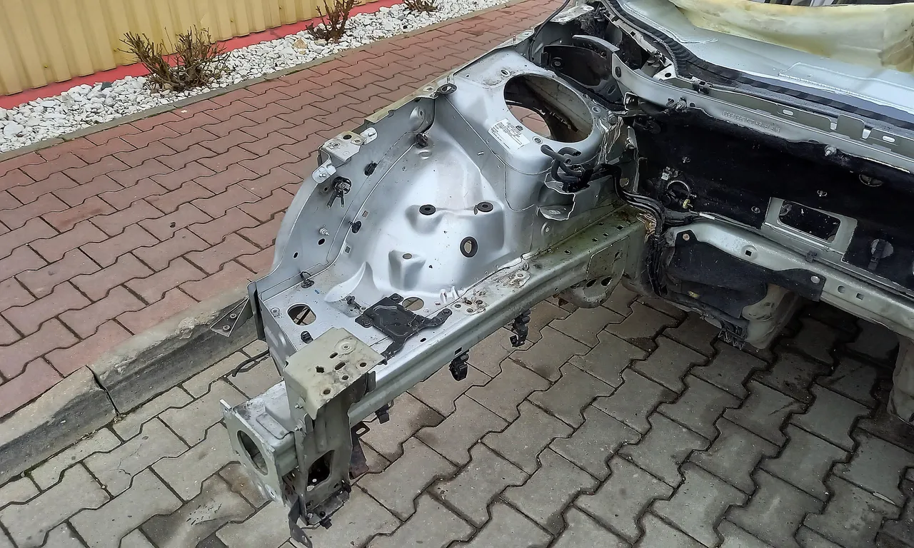 LONJERON DREAPTA CITROEN C5 III 2008-2017