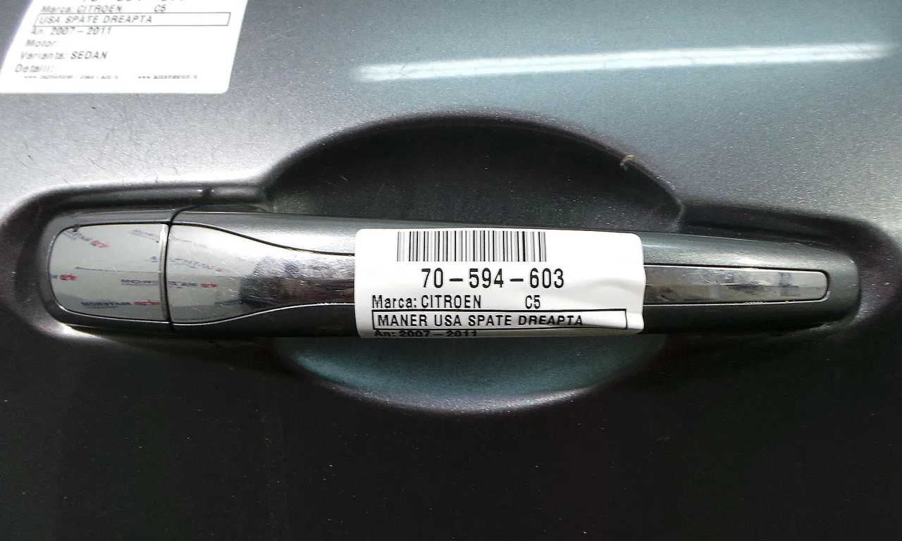 MANER USA SPATE DREAPTA CITROEN C5 III 2008-2017