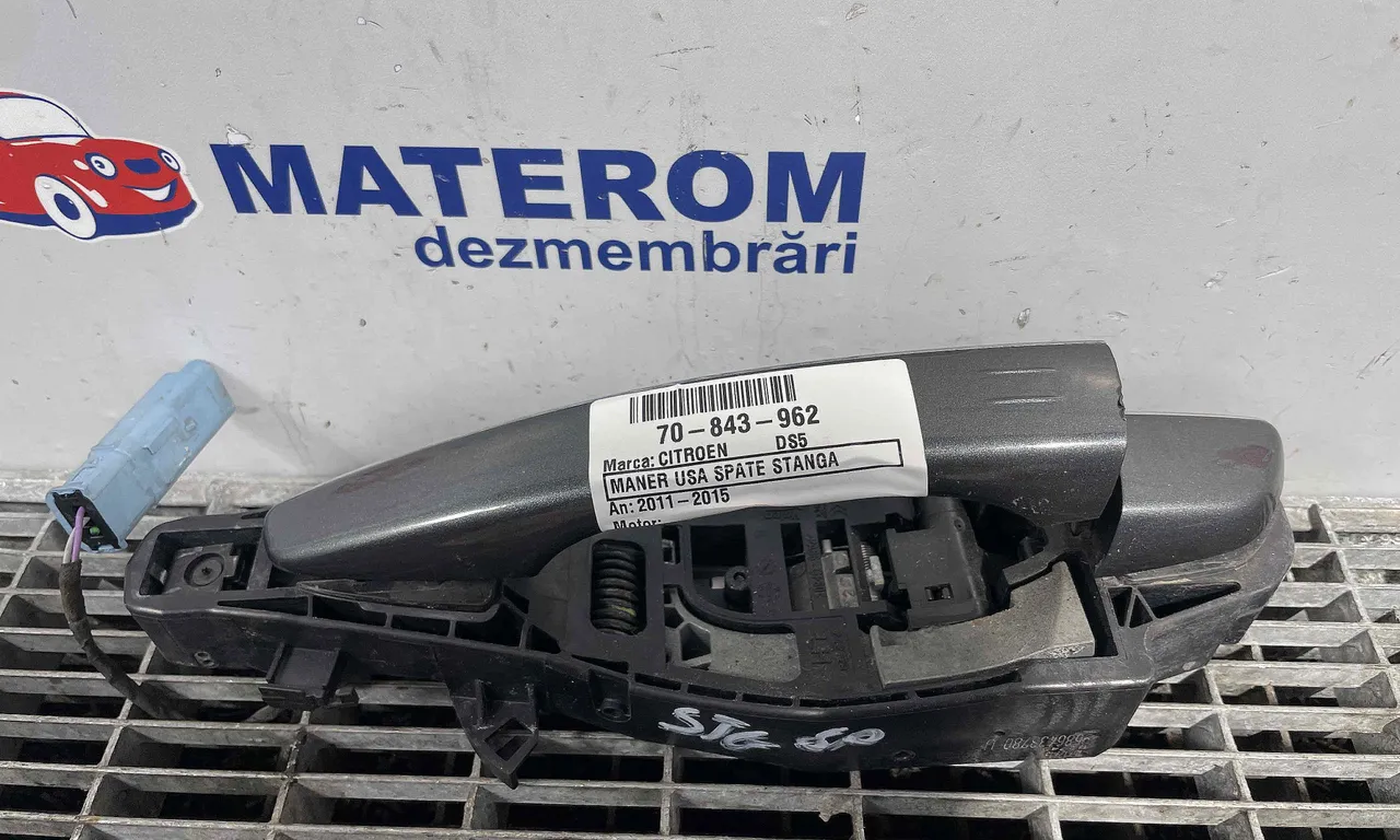 MANER USA SPATE STANGA CITROEN DS5 2011-2016