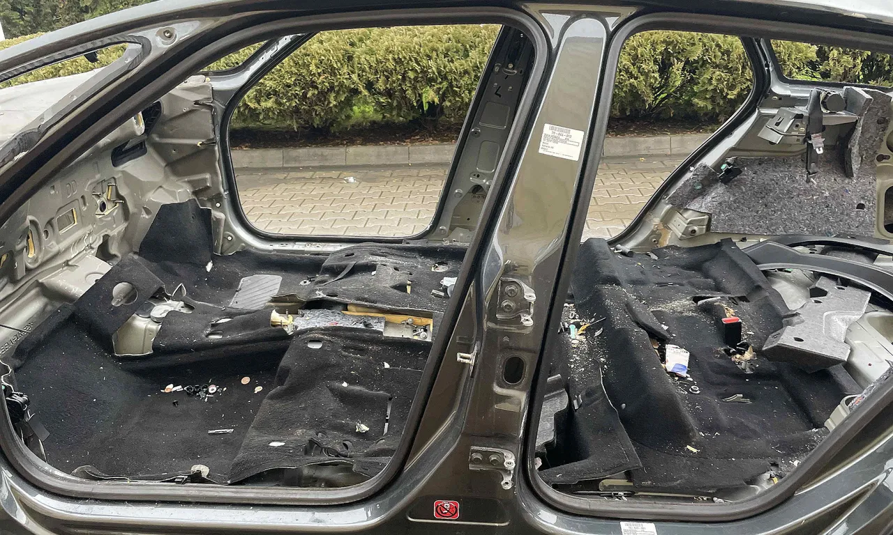 STALP MIJLOC STANGA CITROEN DS5 2011-2016