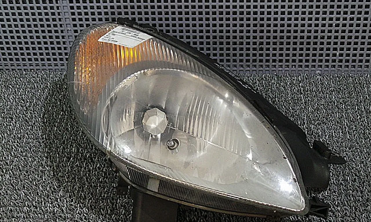 FAR DREAPTA CITROEN XSARA PICASSO 1999-2012