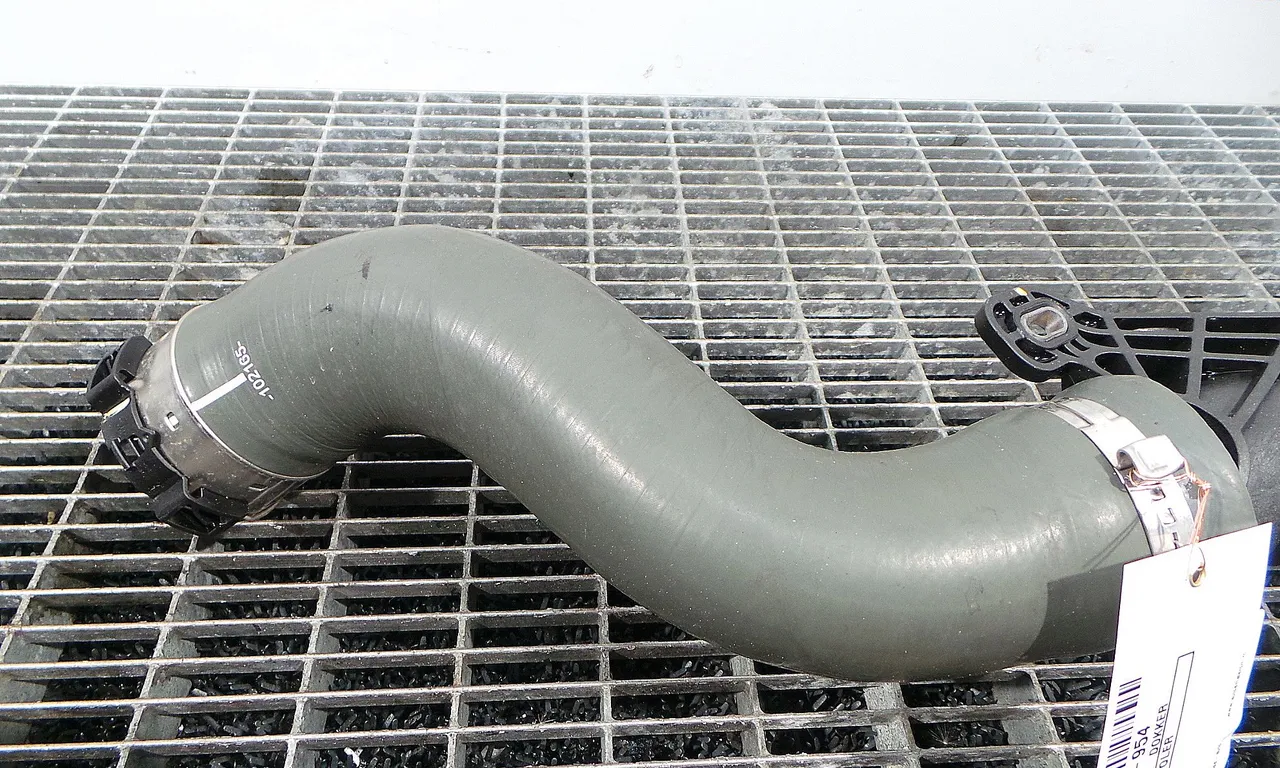 FURTUN INTERCOOLER DACIA DOKKER 2012-2021