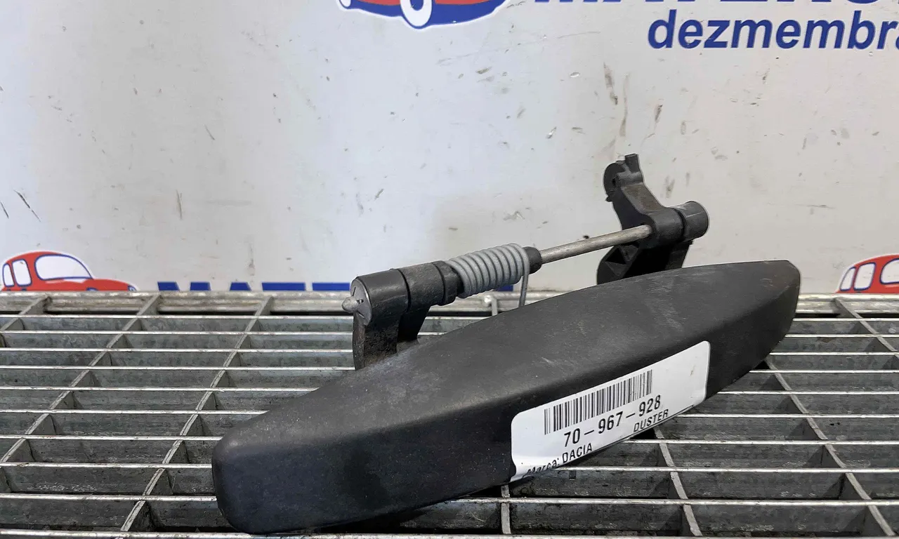 MANER USA SPATE STANGA DACIA DUSTER 2010-2018