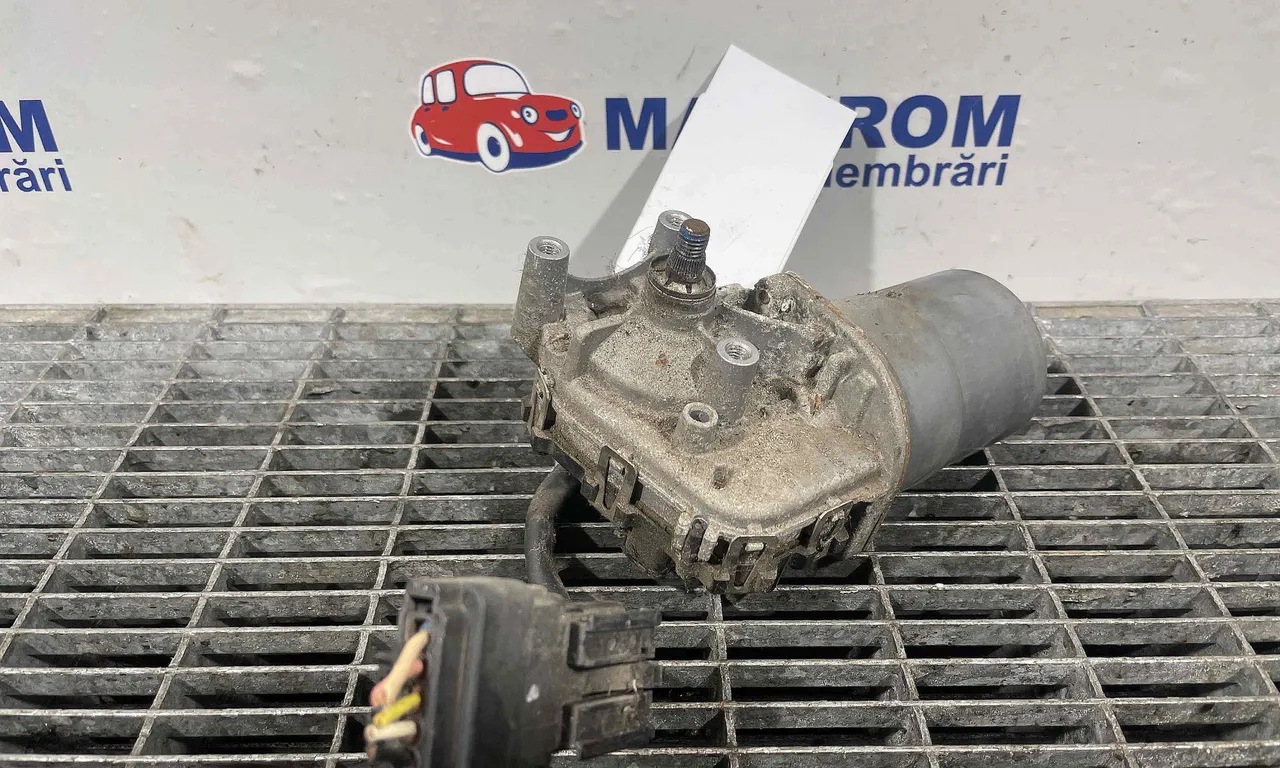 MOTORAS STERGATOR PARBRIZ DACIA DUSTER 2010-2018