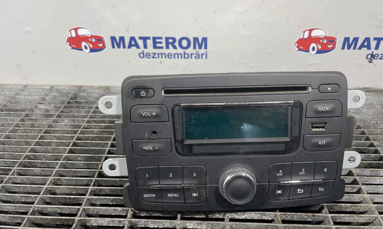 RADIO CD DACIA DUSTER 2010-2018