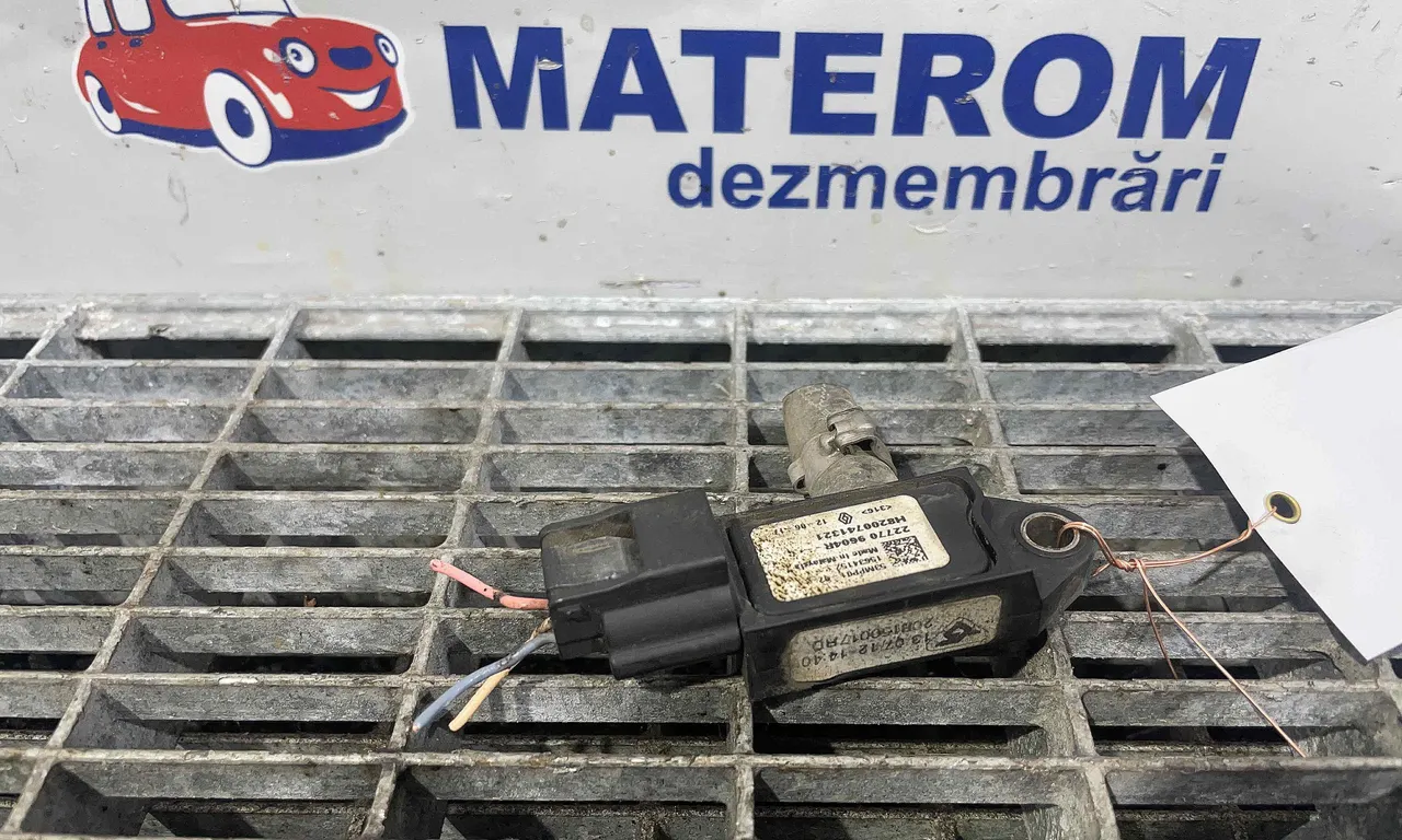 SENZOR FILTRU PARTICULE DACIA DUSTER 2010-2018