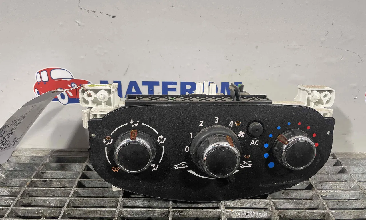 TABLOU COMANDA INCALZIRE DACIA DUSTER 2010-2018