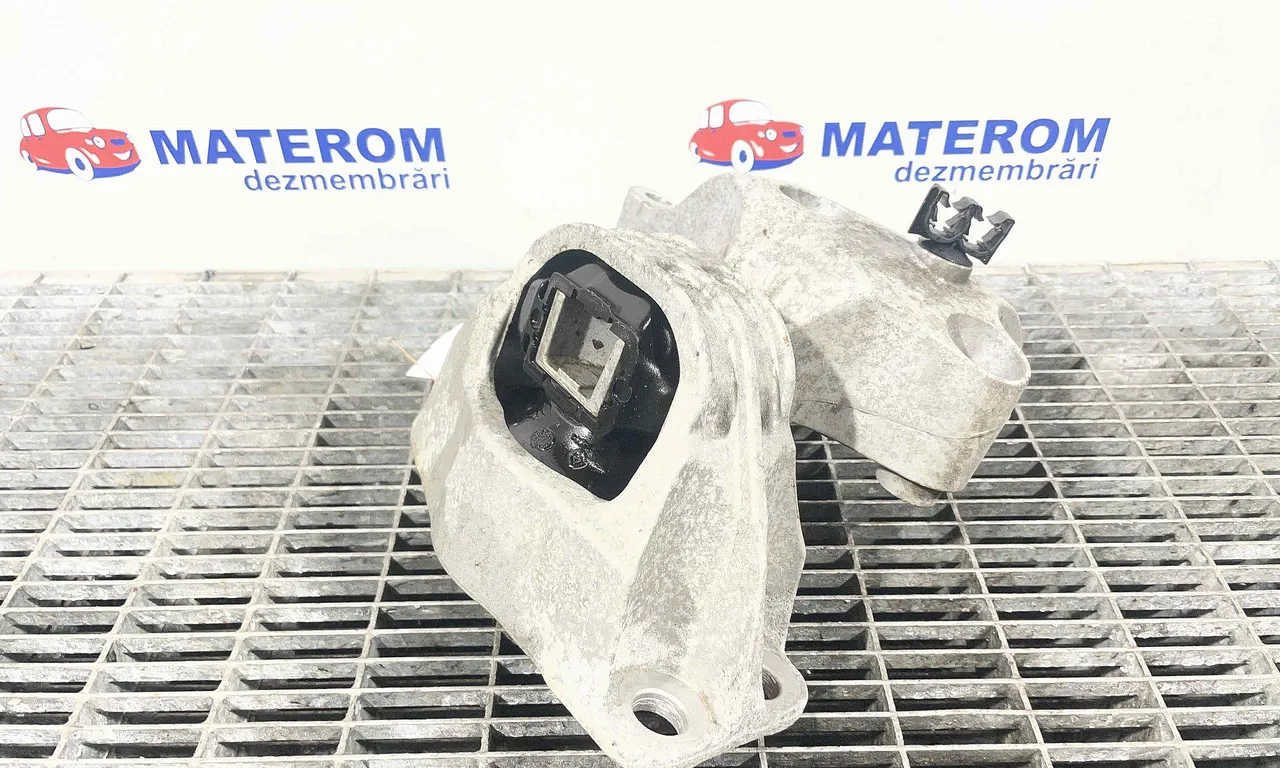 TAMPON MOTOR DACIA DUSTER 2010-2018
