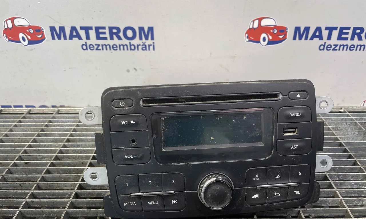 RADIO CD DACIA DUSTER 2011-2017