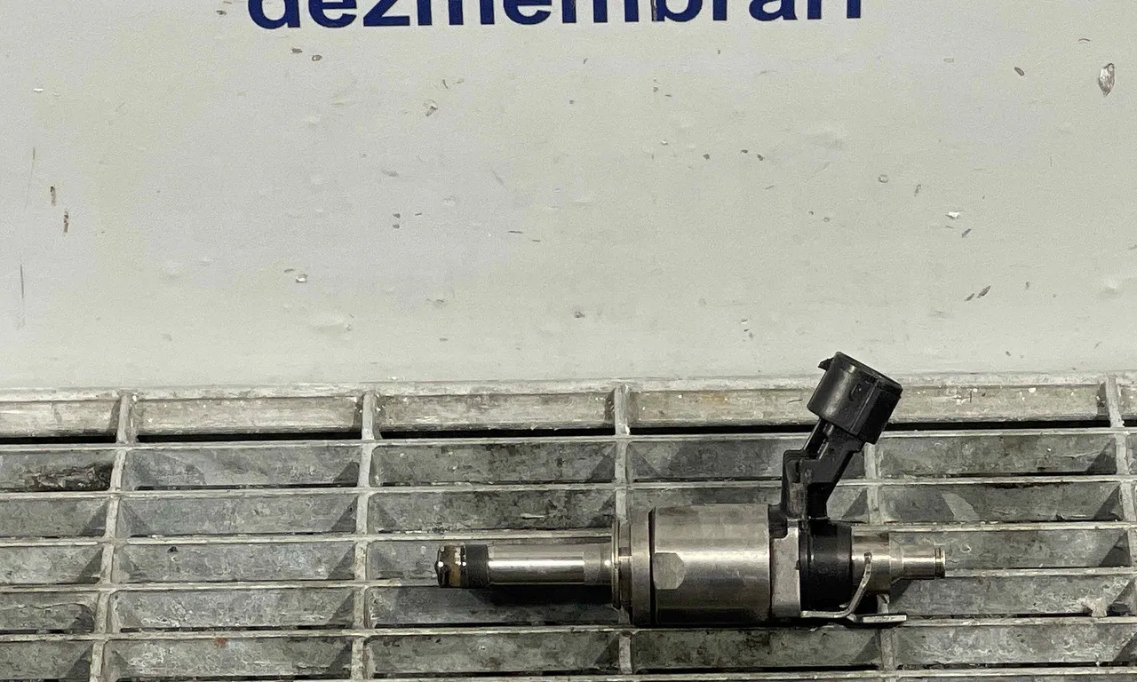 INJECTOR DACIA DUSTER 2011-2017