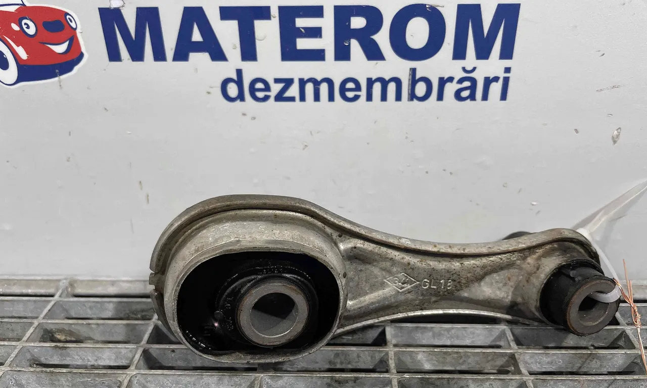 TAMPON CUTIE VITEZE DACIA DUSTER 2011-2017