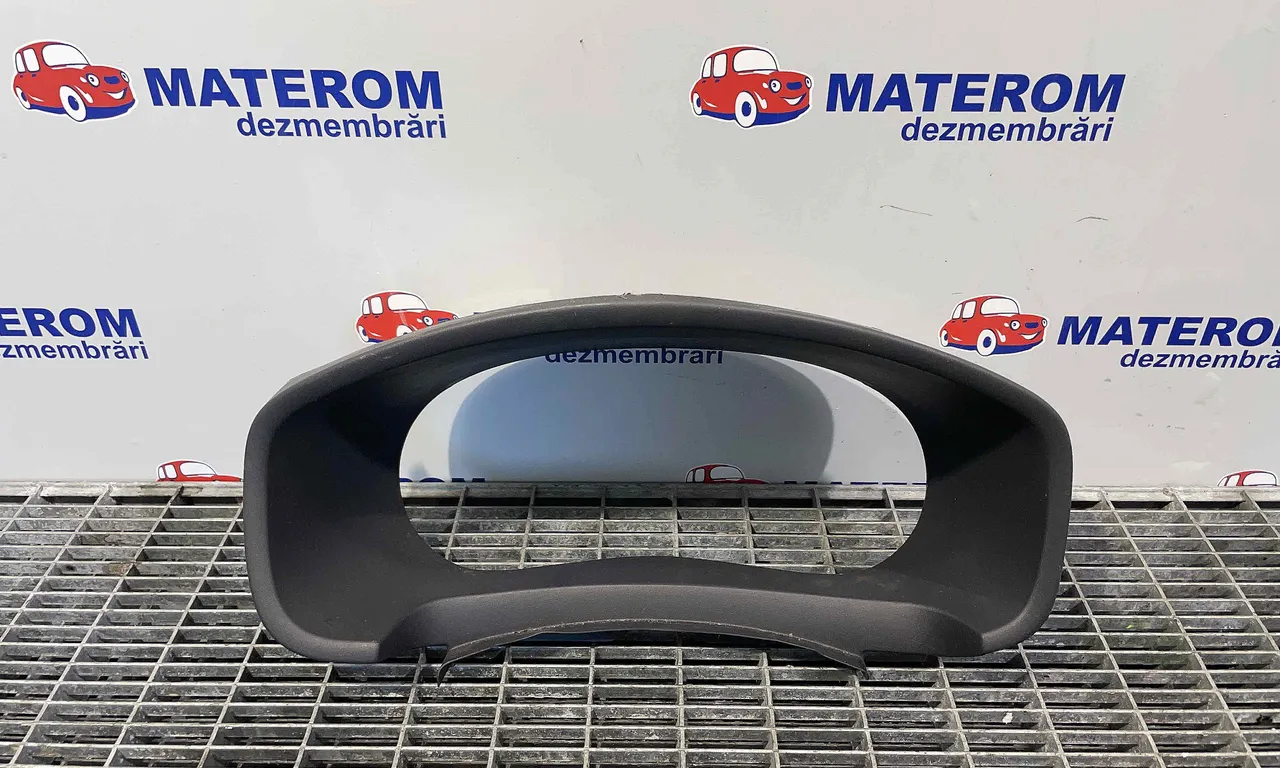 ORNAMENT CEAS BORD DACIA LOGAN II 2012-2016