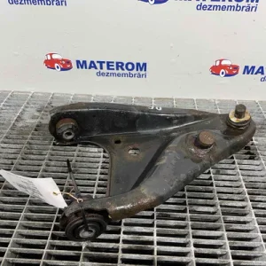 BRAT FATA INFERIOR DREAPTA