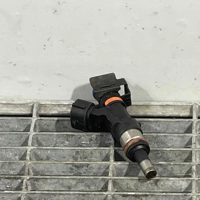 INJECTOR