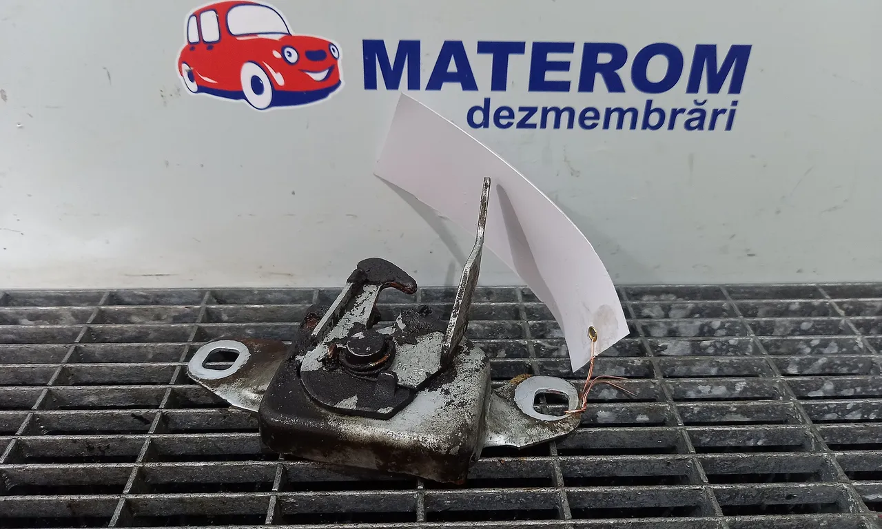 INCUIETOARE CAPOTA FATA DACIA LOGAN 2004-2008