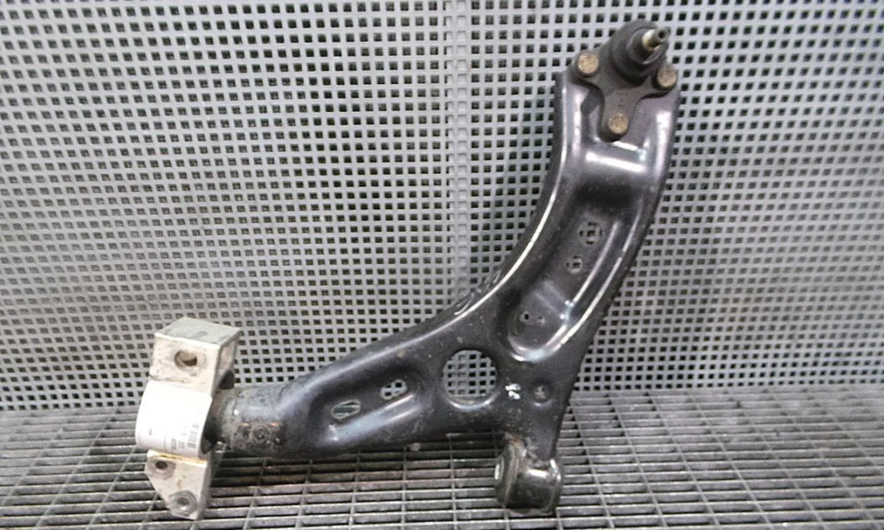 ARC SPATE DACIA LOGAN 2004-2008