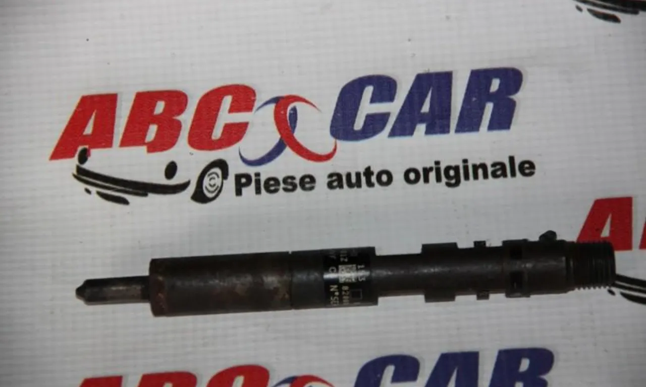 Injector DACIA LOGAN 2004-null