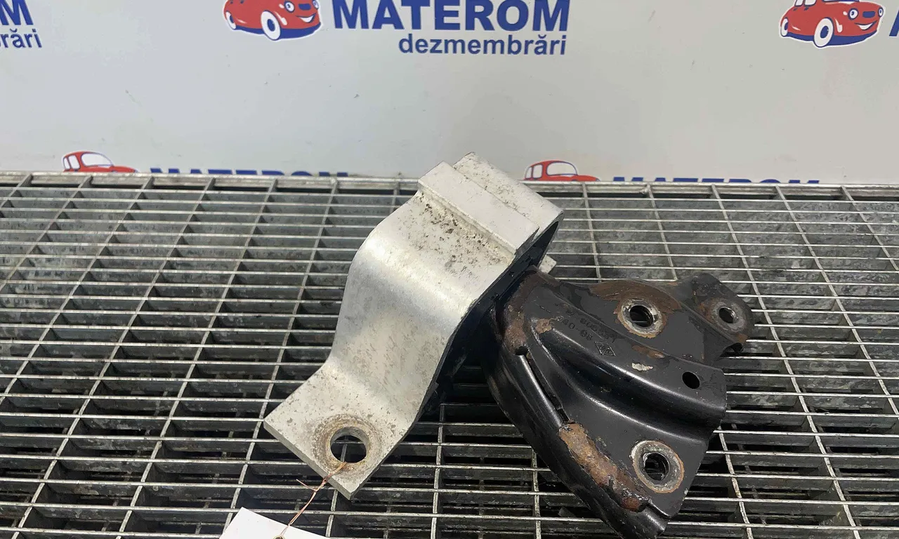 TAMPON MOTOR DACIA LOGAN 2004-2012