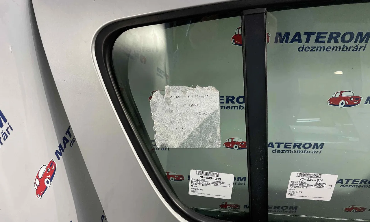 GEAM SPATE MIC DREAPTA DACIA SANDERO II 2012-2016