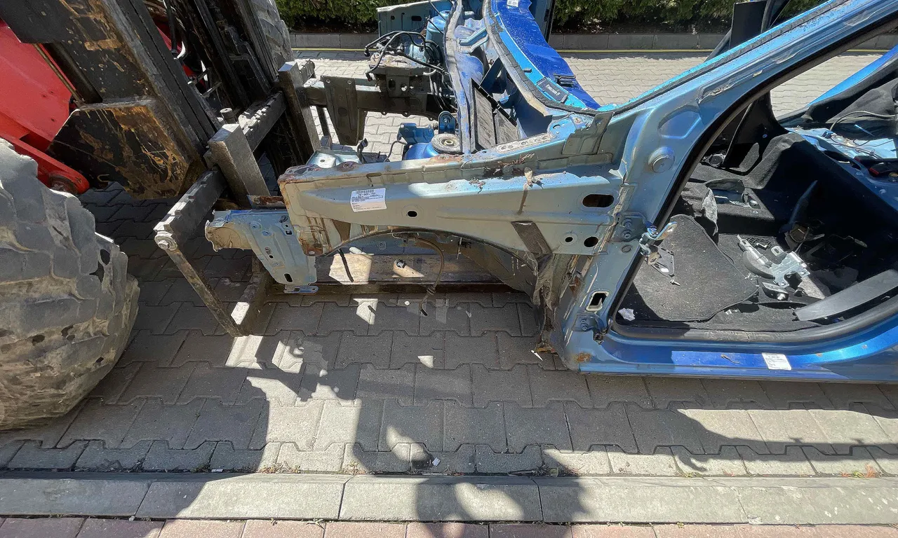 LONJERON STANGA DACIA SANDERO II 2012-2019
